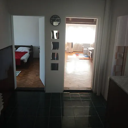 Matko's New Flat Szarajevó